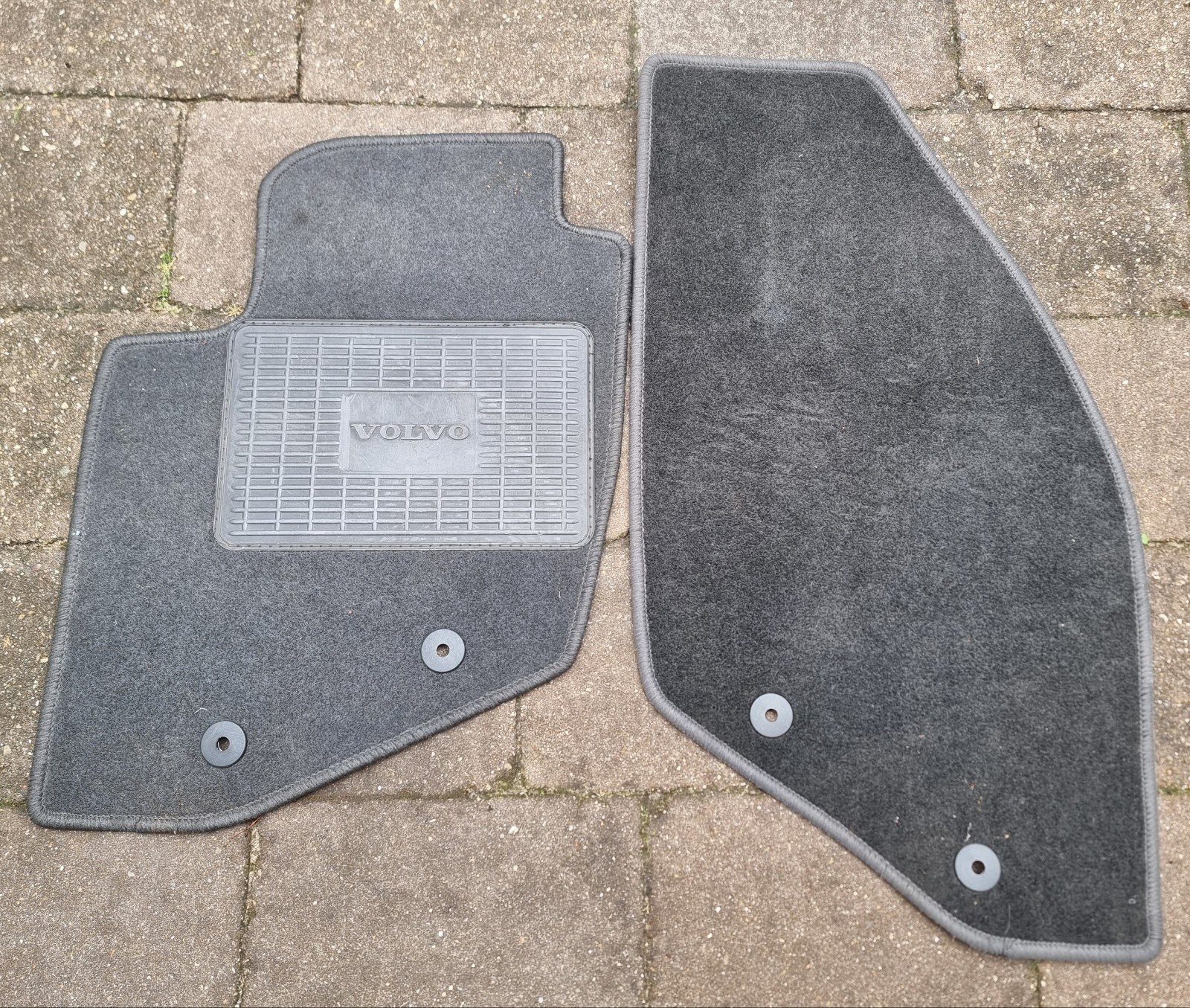 Set van 2 nieuwe automatten voor Volvo V70, donkergrijs, Ophalen of Verzenden, Nieuw