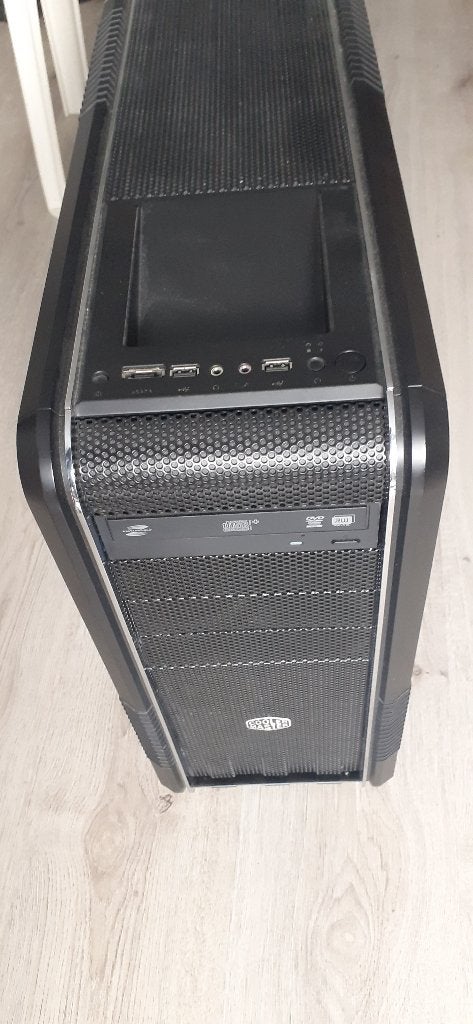 pc kast, Computers en Software, Ophalen of Verzenden, Gebruikt