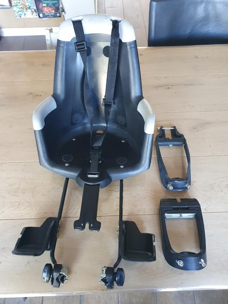BoBike kinderzitje fiets met aansluiting voor 2 fietsen, Achterzitje, 9 t/m 18 kg, Ophalen of Verzenden, Gebruikt