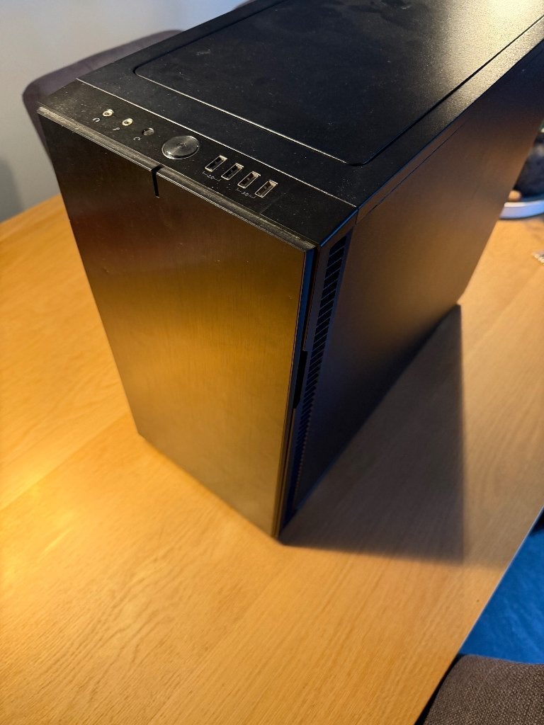 Fractal Design R5 behuizing, Computers en Software, Ophalen, Gebruikt