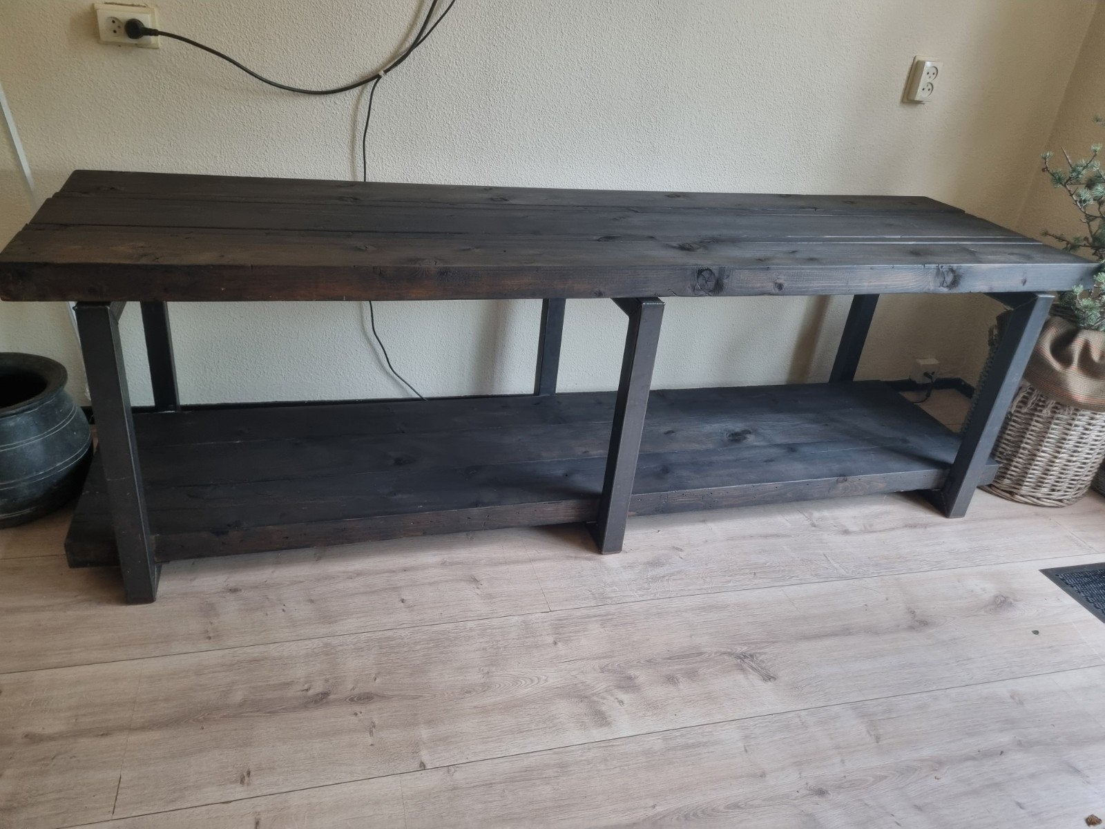 Mooie grote zware opmaat gemaakte sildetable, Huis en Inrichting, Tafels | Sidetables, Ophalen, 200 cm of meer, Zo goed als nieuw