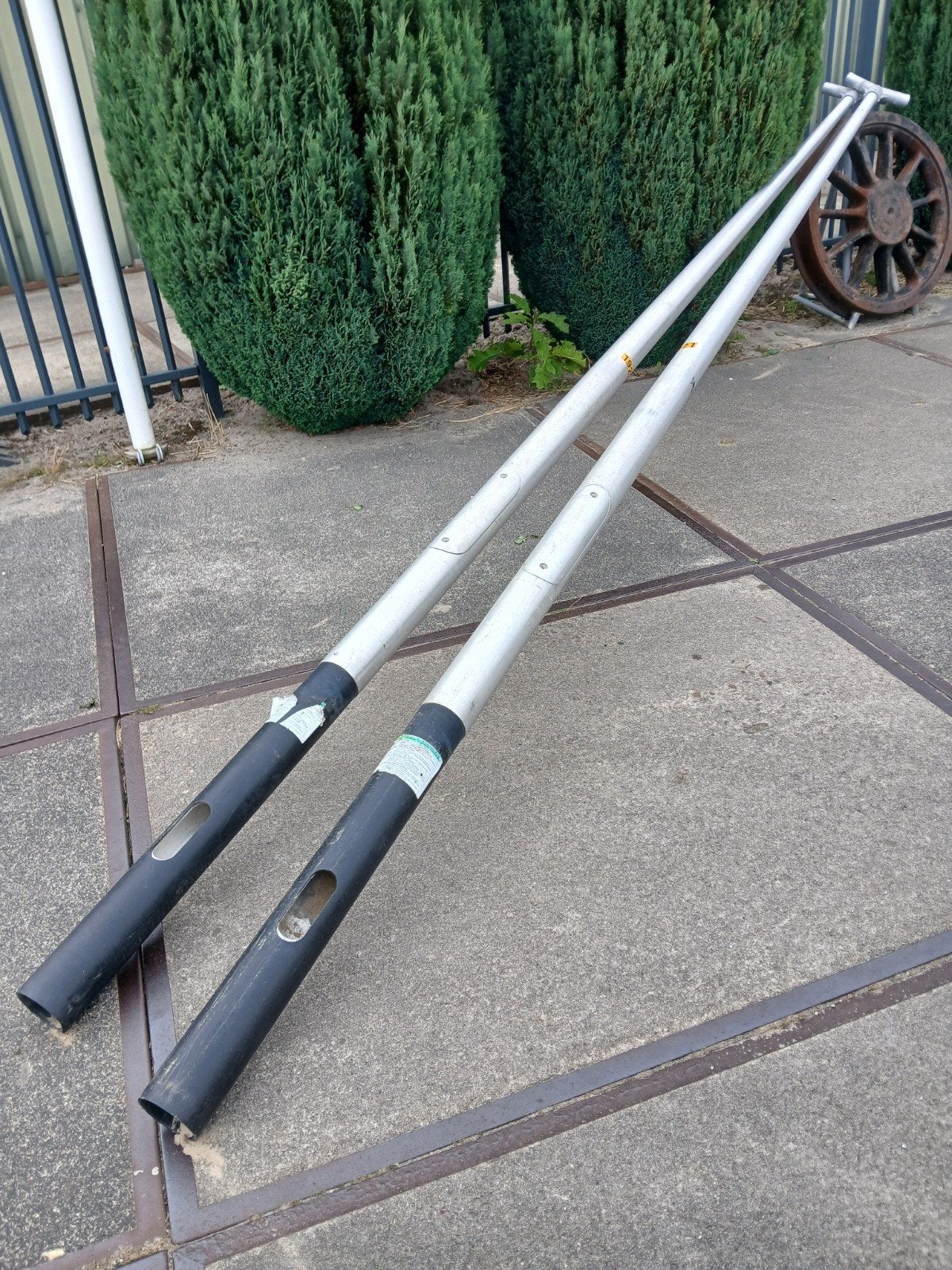 Zo goed als nieuwe lichtmasten / lantaarnpalen (6 meter), Ophalen