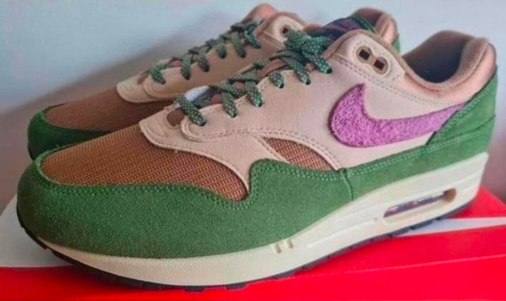 Nike air max one 1 skunk treeline NH us 11 eu 45 DS, Kleding | Heren, Schoenen, Ophalen, Overige kleuren, Nike, Nieuw