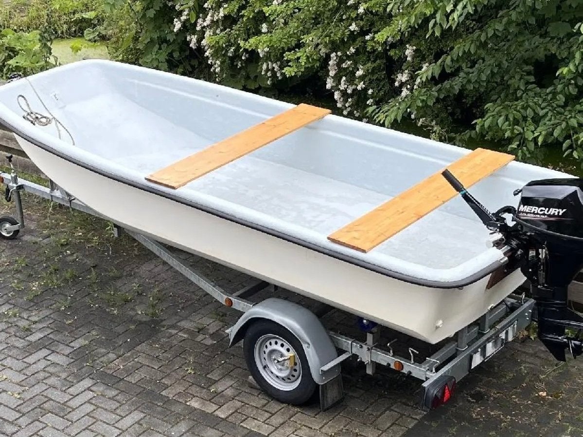 Visboot (Skiff J14) met Mercury 8PK en kanteltrailer, Watersport en Boten, Vis- en Consoleboten, Ophalen, Overige merken, Tot 10 pk