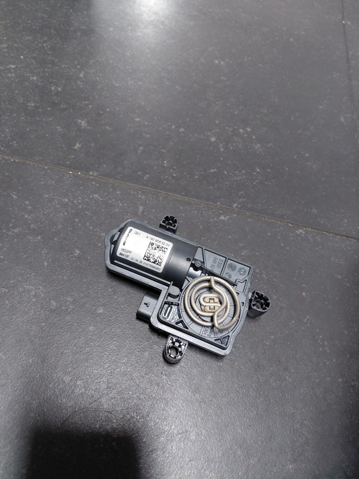 Uitlaatklep motoren Mercedes-Benz (A2909064100,, Ophalen of Verzenden, Mercedes-Benz