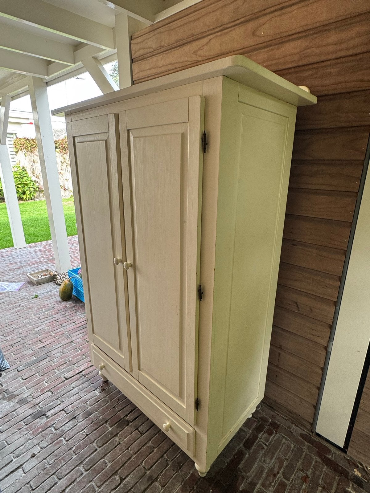 Witte grenen kast met hang- en leggedeelte en lade, Ophalen, Gebruikt, 100 tot 150 cm, Met lade(s)