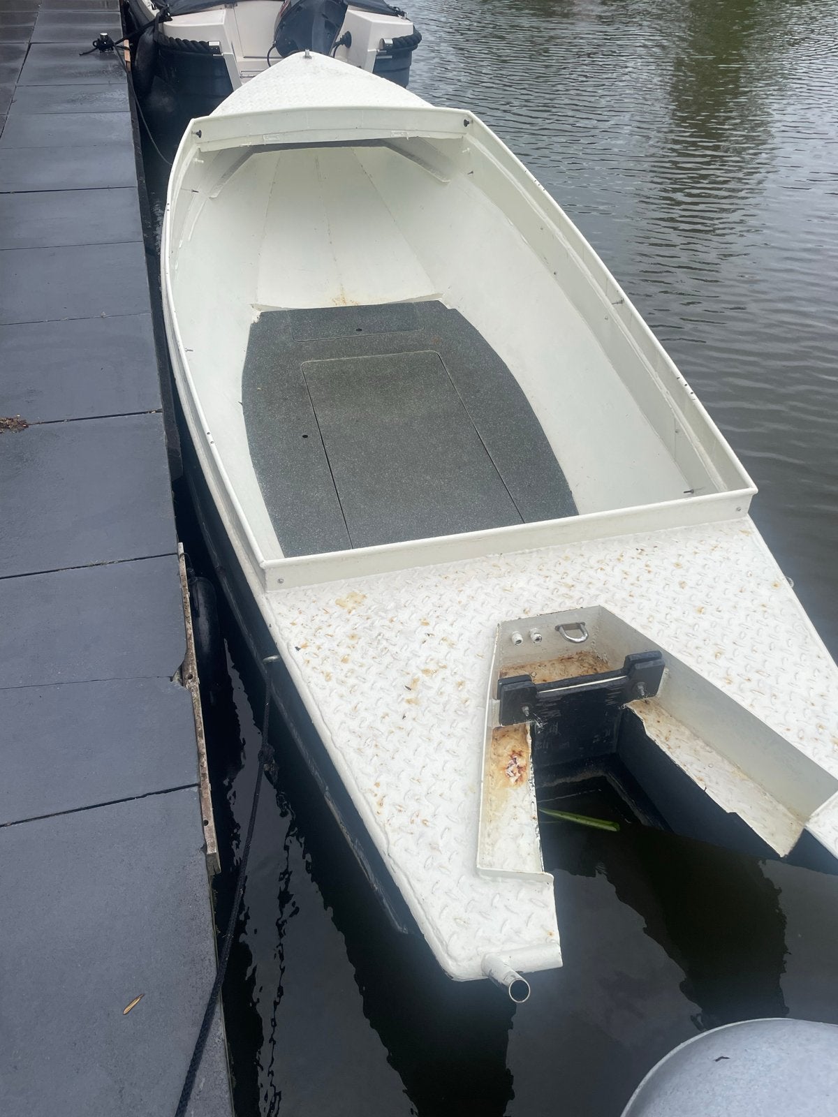 Stabiele stalen vlet/boot, Watersport en Boten, Bootonderdelen, Gebruikt, Overige typen, Motorboot, Ophalen