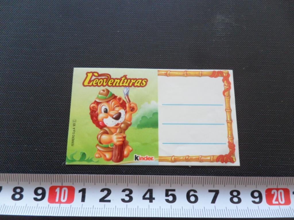 sticker ferrero kinder leoventuras leeuw, Verzamelen, Ophalen, Zo goed als nieuw