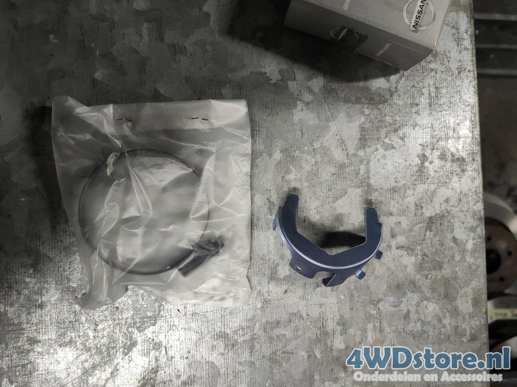 Nissan Plate Lock Kit D8635JG00A, -, -, Nieuw, Ophalen of Verzenden
