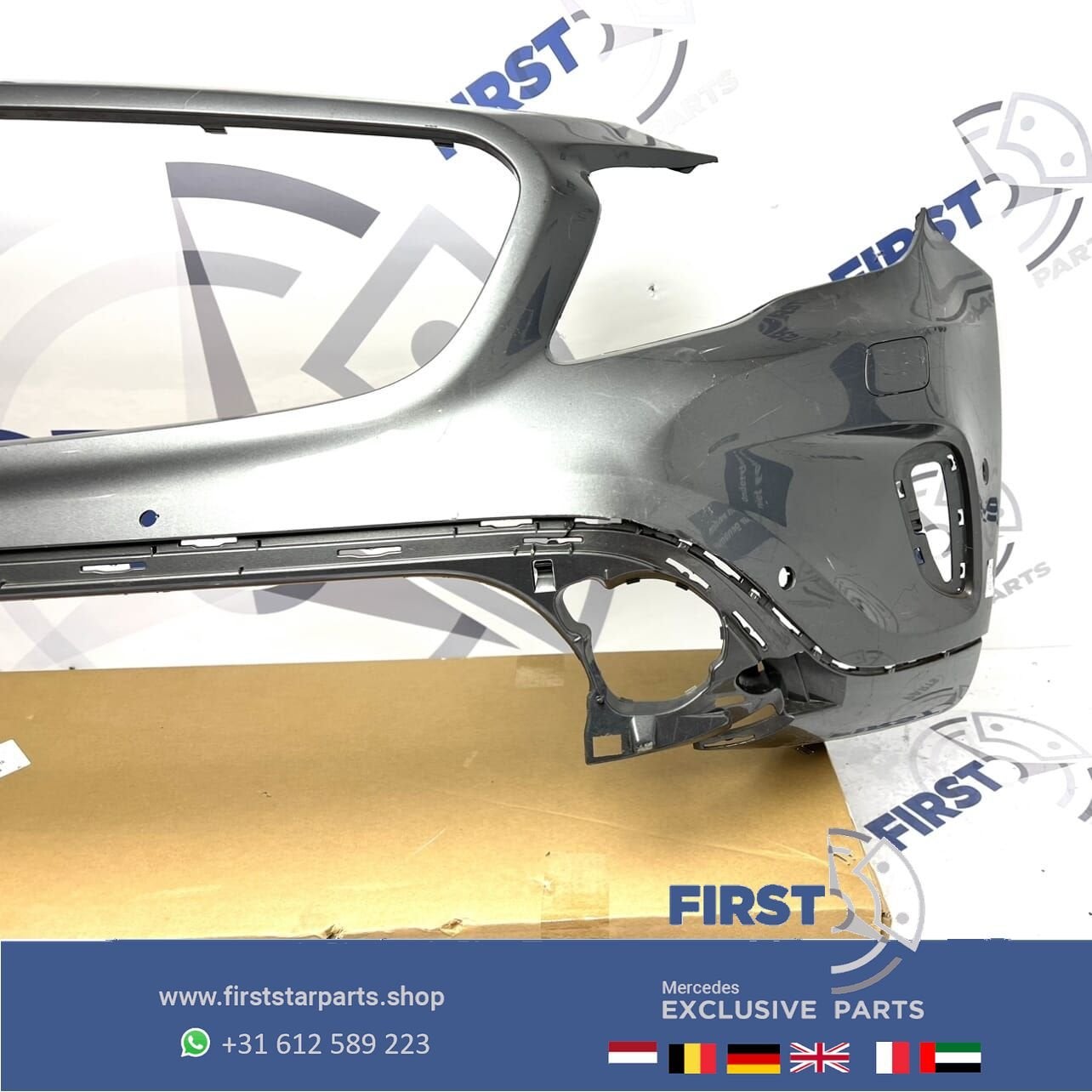 W156 GLA Voorbumper 2013-2019 grijs origineel Mercedes (geen, Gebruikt, -, Voor, Ophalen of Verzenden