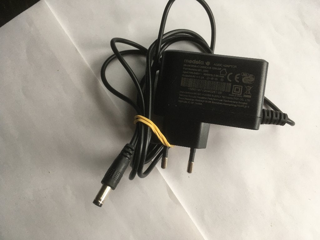 medela adapter msa-c1200ic4-8-12W-de 4.8V 1.2A, Ophalen of Verzenden, Refurbished