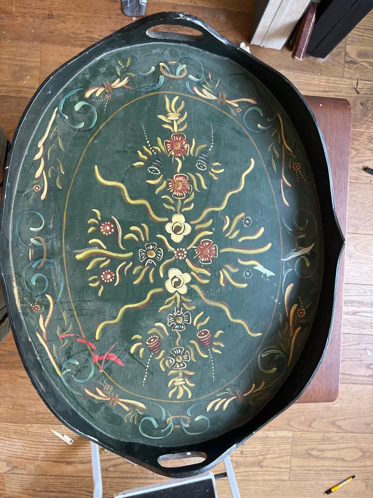 Vintage Groen Dienblad met Handgeschilderde Bloemen, Antiek en Kunst, Ophalen