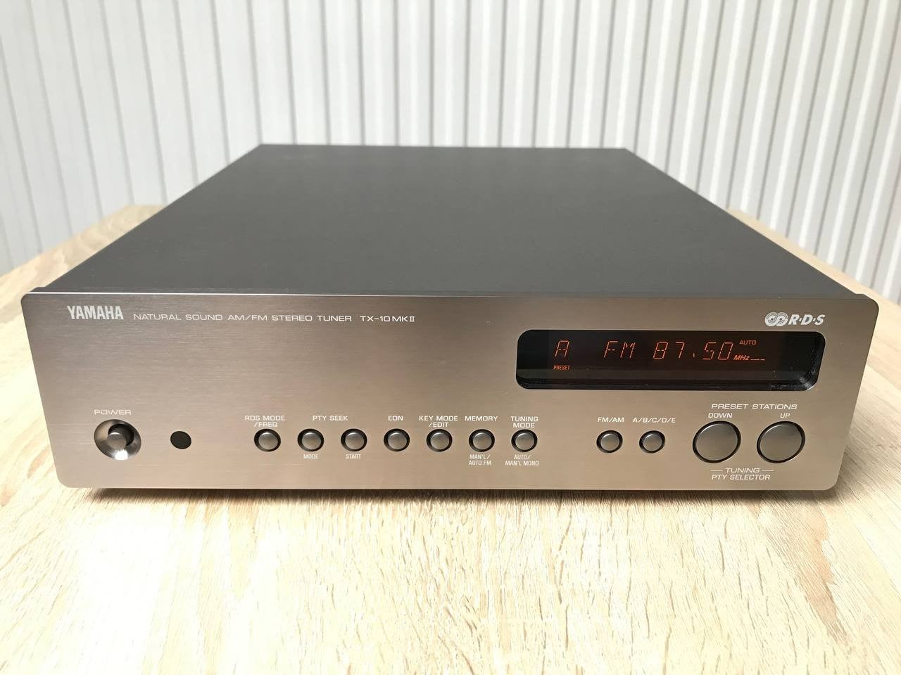 Stereo-Tuner Yamaha Natural Sound TX 10 MK II, Ophalen of Verzenden