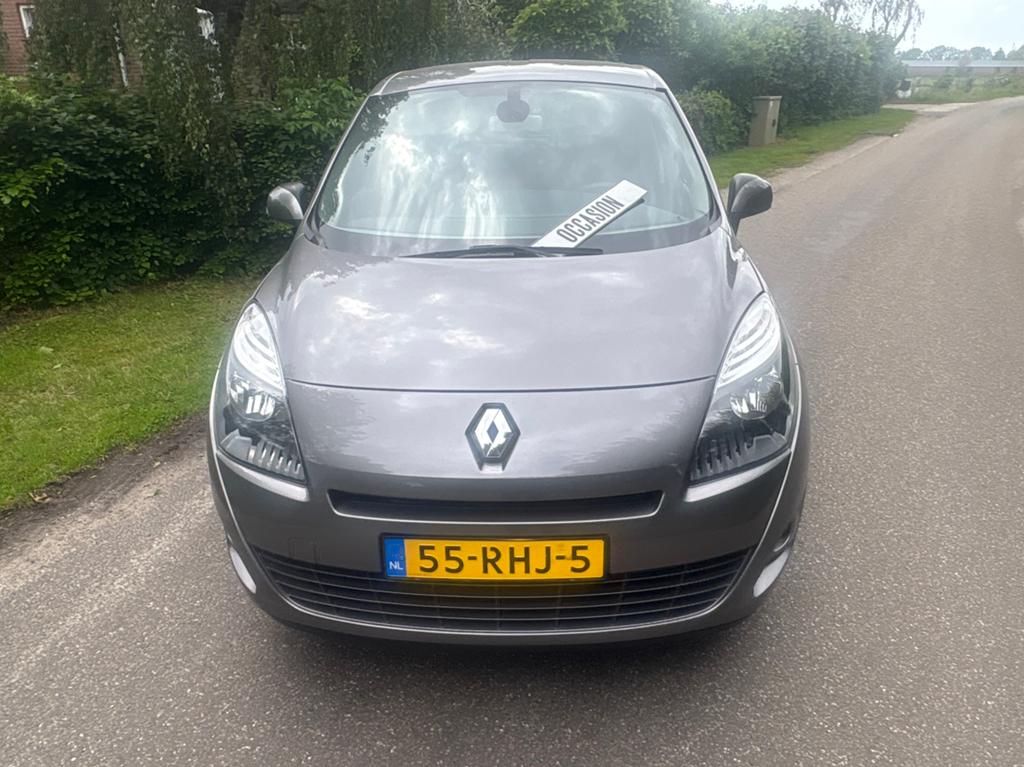 Foto 3 van Renault Grand Scenic 1.4 TCE 5P 2011 Grijs
