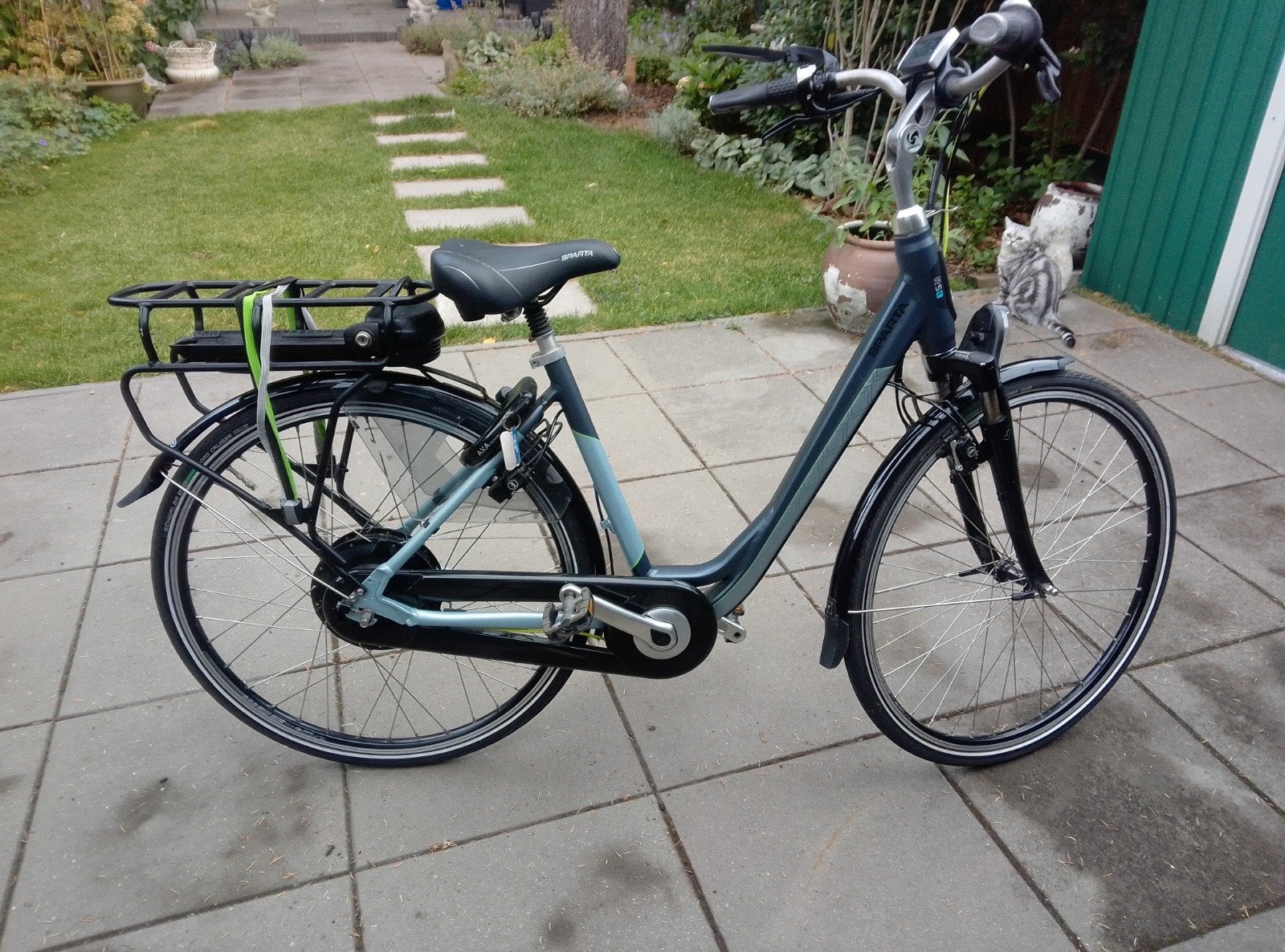 Electrische damesfiets weinig gebruikt., Fietsen en Brommers, Elektrische fietsen, 47 tot 51 cm, Ophalen, Zo goed als nieuw, Sparta