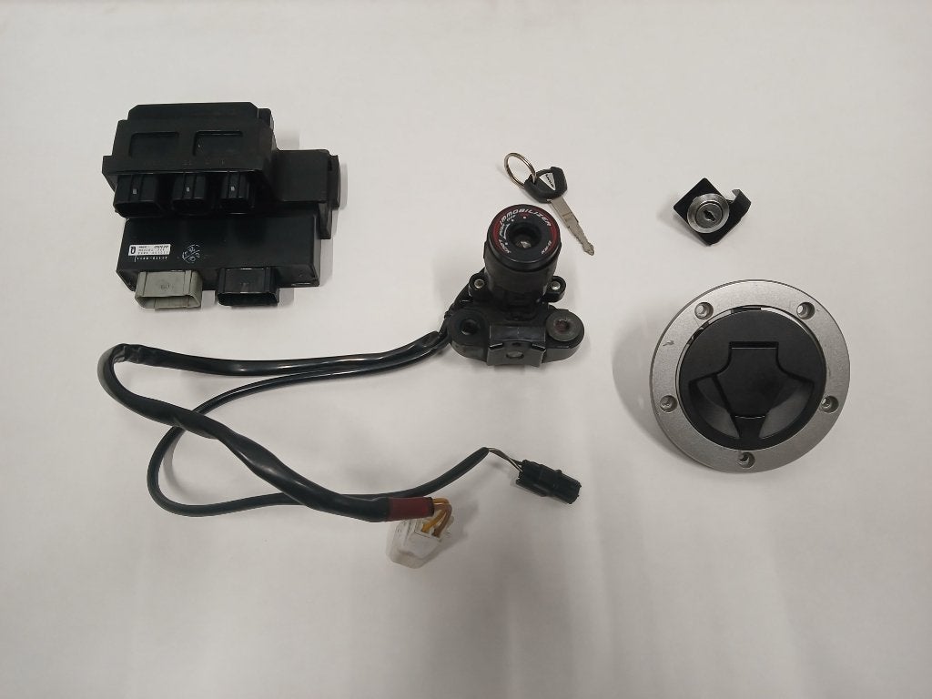Slotenset + ECU Kawasaki ZX6R bj 2013-2018, Ophalen of Verzenden, Gebruikt