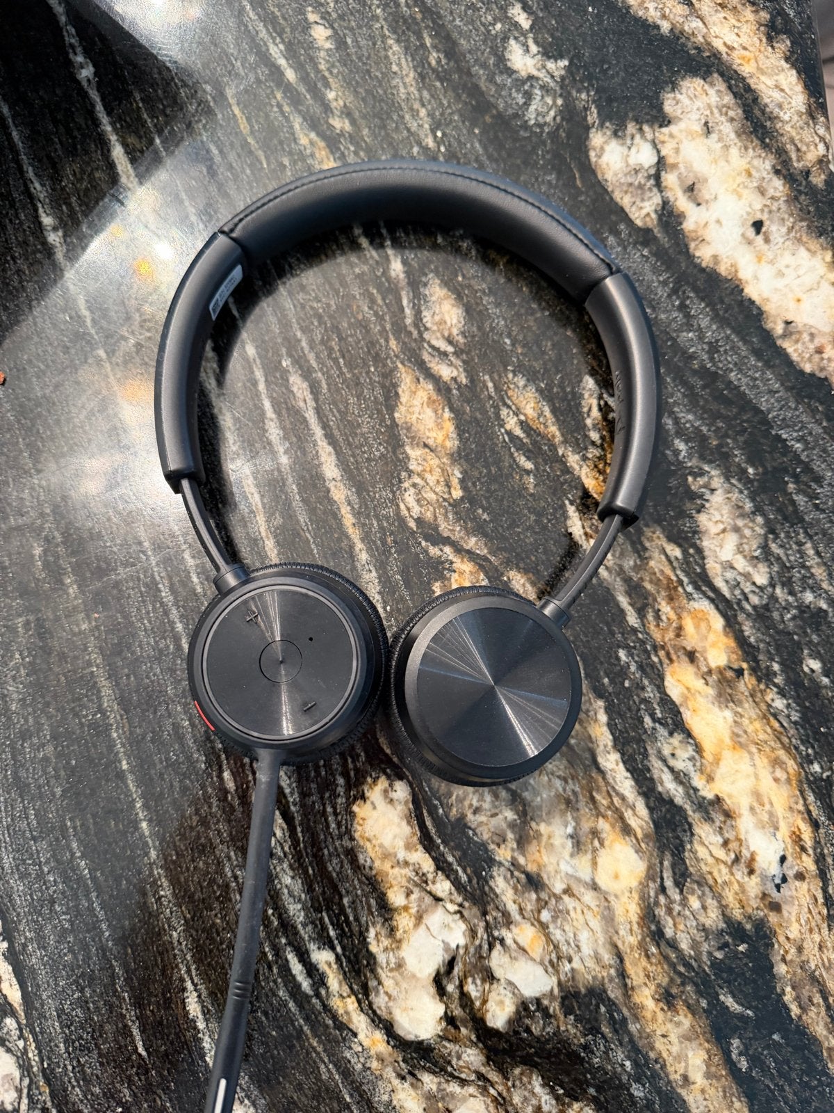 Poly Voyager 4310 UC Headset - Zo goed als nieuw, Overige merken, Ophalen of Verzenden, Zo goed als nieuw, Over-ear