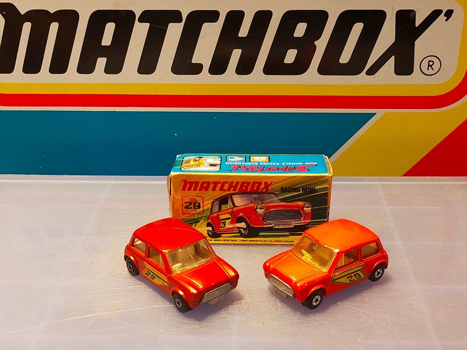 Matchbox Superfast Racing Mini Cooper #29 met doosje, Ophalen of Verzenden, Zo goed als nieuw, Auto, Matchbox