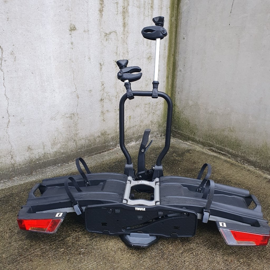 Thule EasyFold XT fietsen drager, Ophalen, Elektrische fiets, Zo goed als nieuw, 2 fietsen