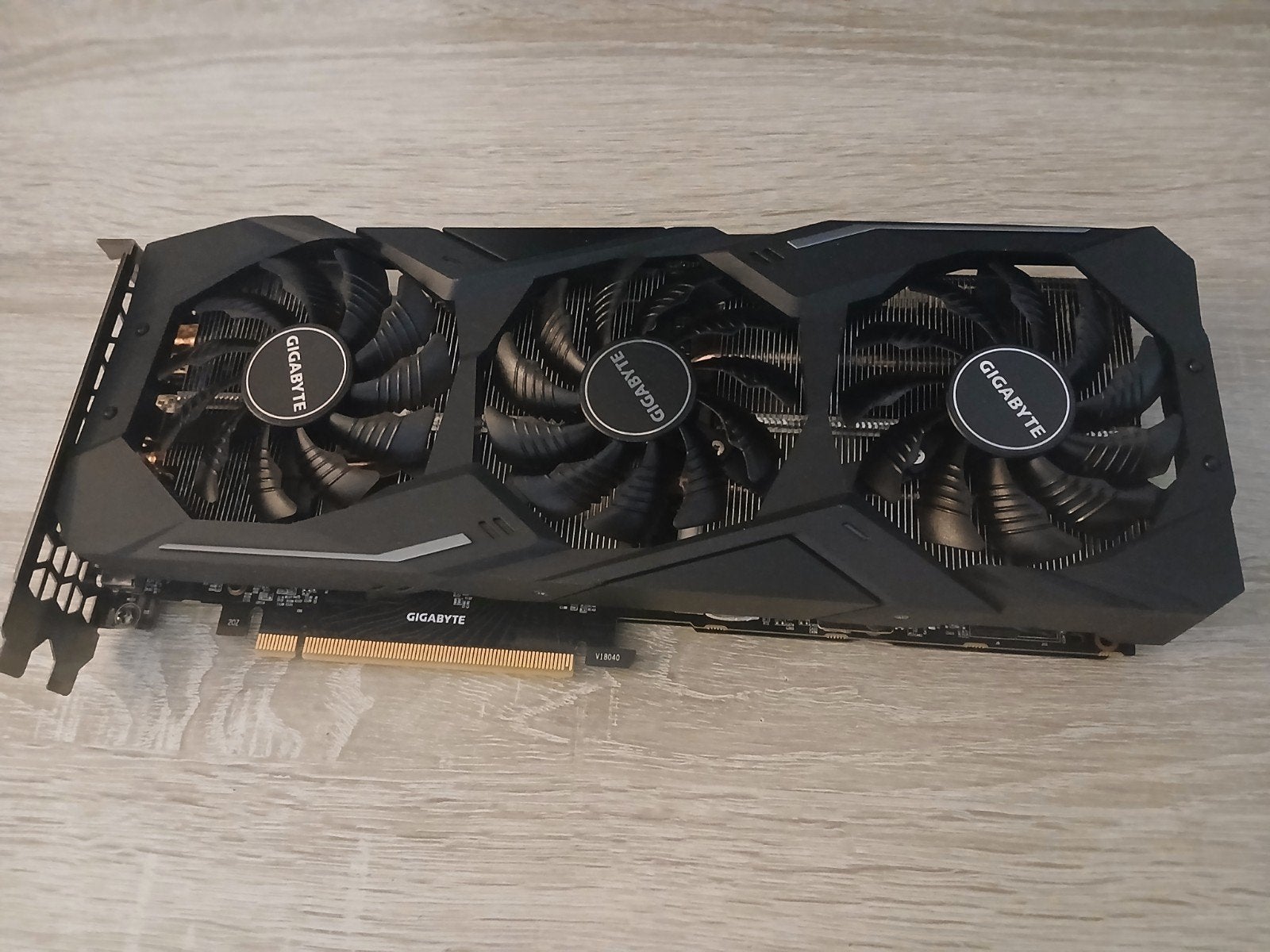Gigabyte GeForce RTX 2070 Windforce 8GB - Triple Fan, Computers en Software, Ophalen of Verzenden, Zo goed als nieuw, GDDR6, PCI-Express 3