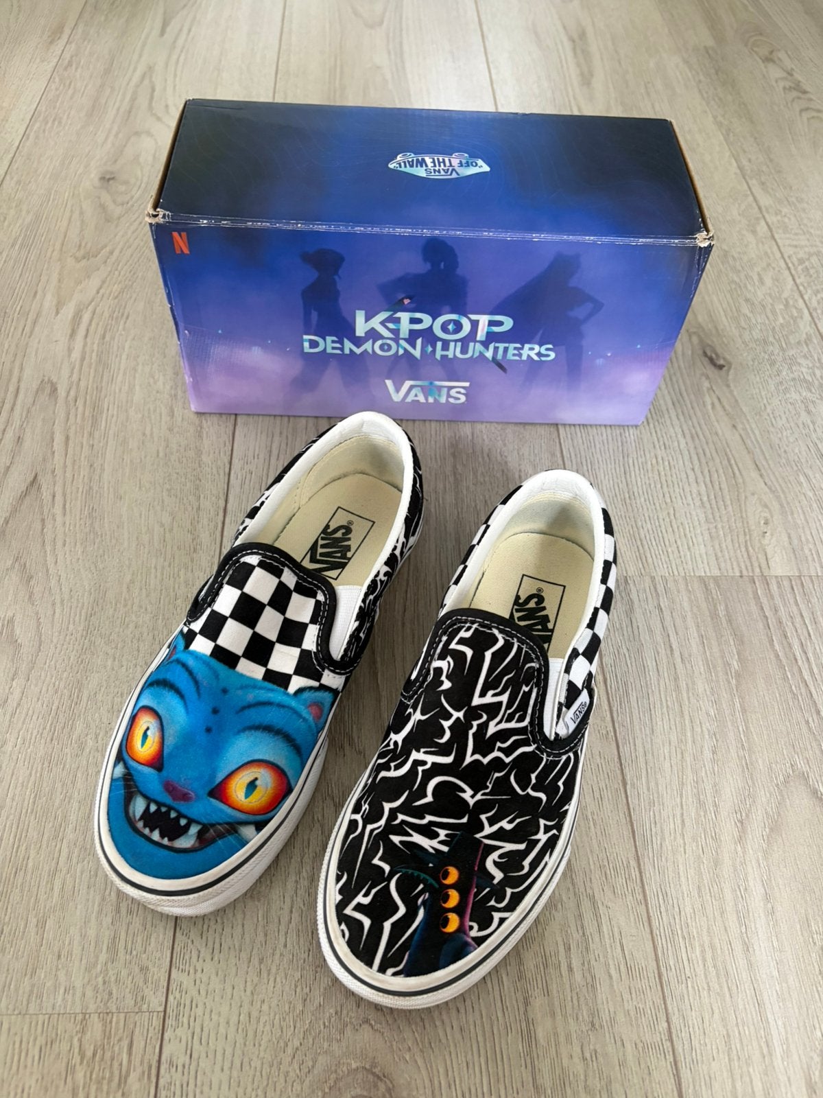 Vans K-Pop Demon Hunters maat 35., Ophalen, Zo goed als nieuw, Jongen of Meisje, Schoenen