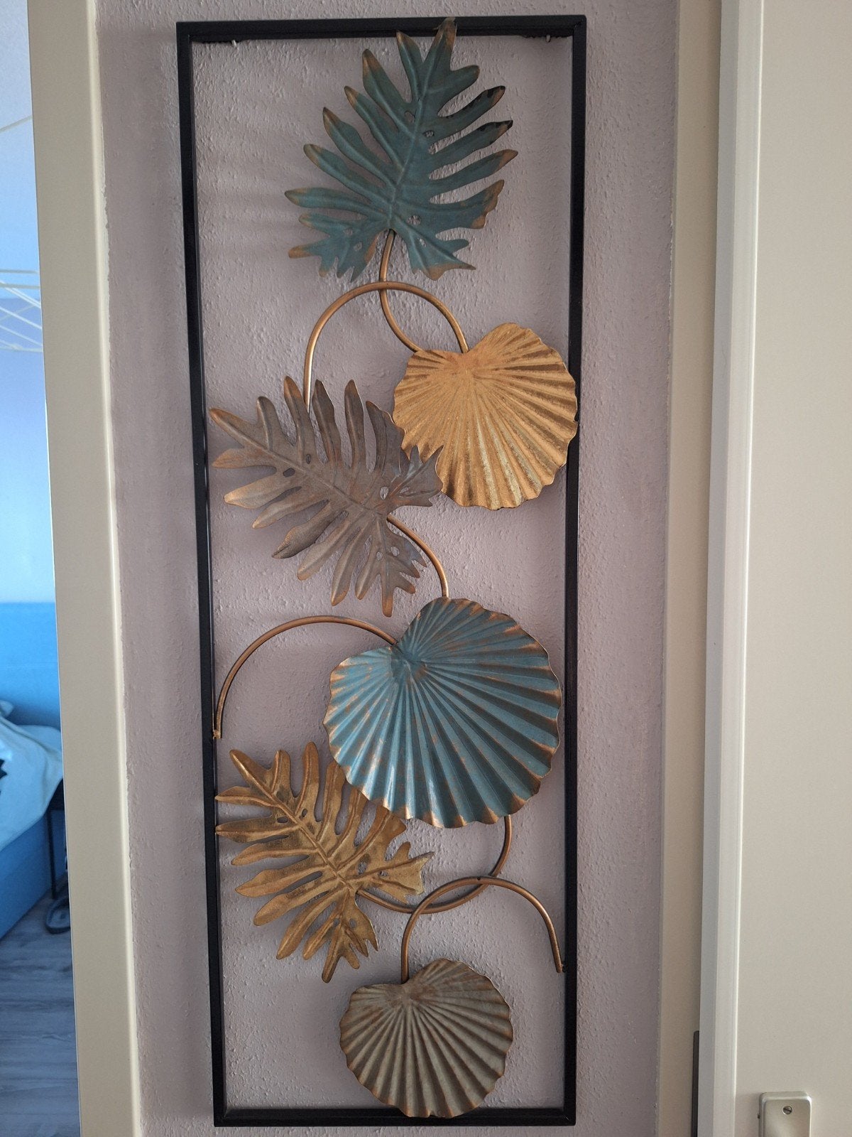 Metalen wanddecoratie met bladeren - Modern/Botanisch, Ophalen, Metaal, Wandsculptuur, Meerkleurig