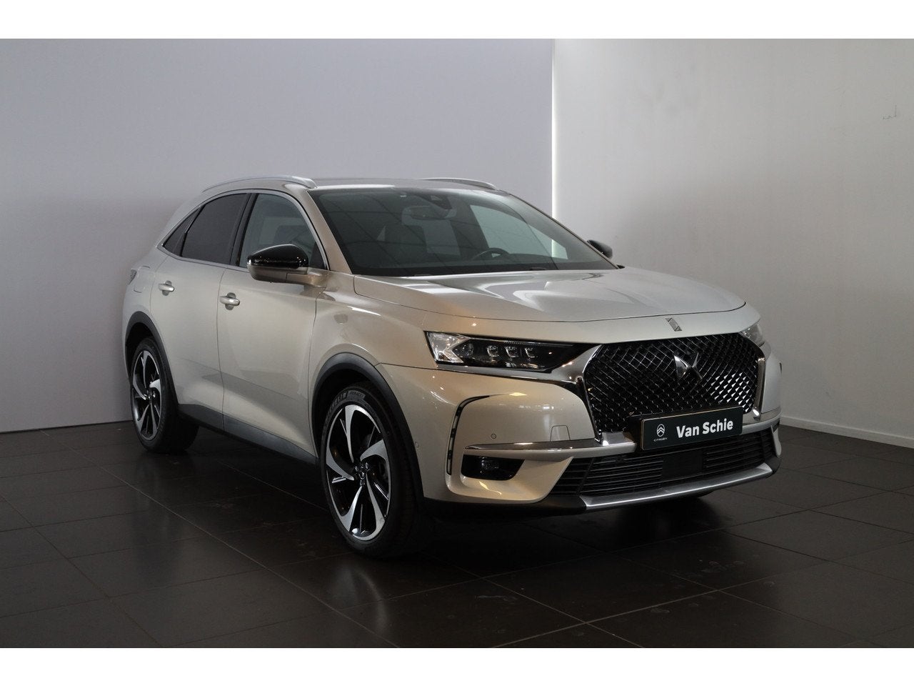 DS DS 7 Crossback PT 180 Grand Chic Automaat-8 20 " | Panora, Auto's, DS, Automaat, Gebruikt, 4 cilinders, 181 pk