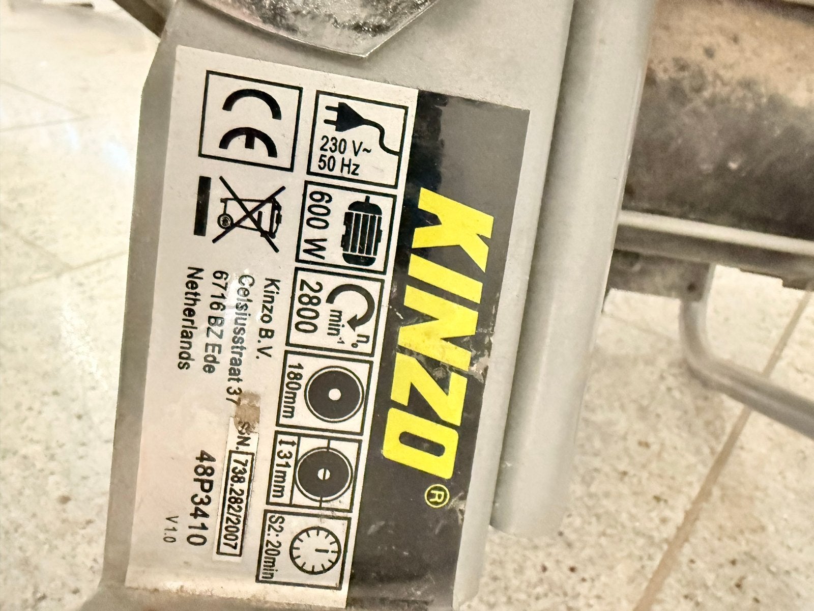 Foto 4 van Kinzo Cirkelzaag 600W - Gebruikt maar functioneel