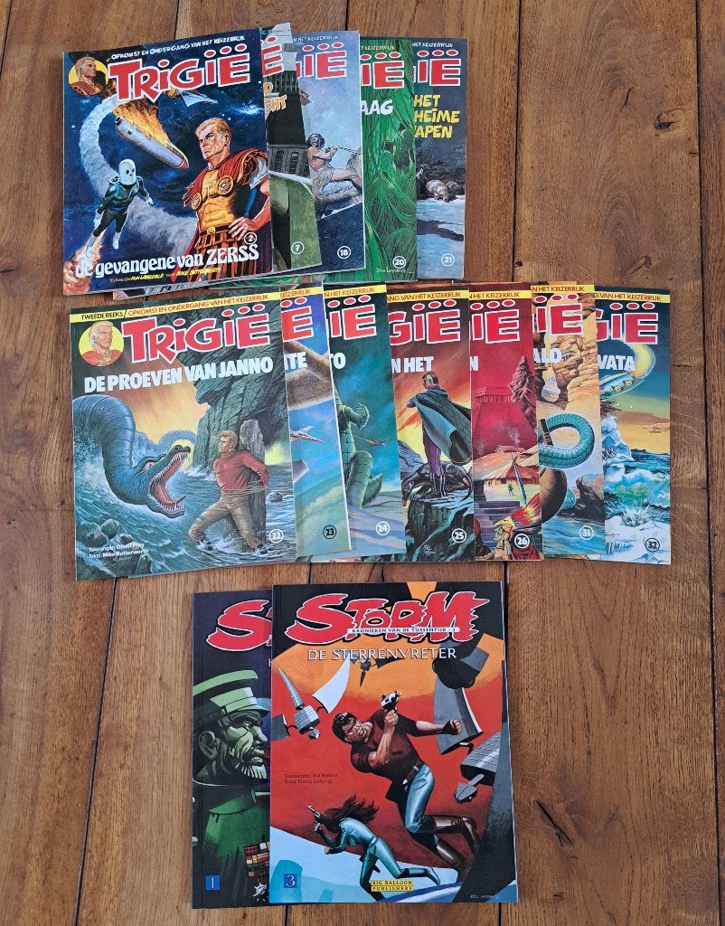 Div Trigië + Storm albums, Meerdere stripboeken, Ophalen, Gelezen