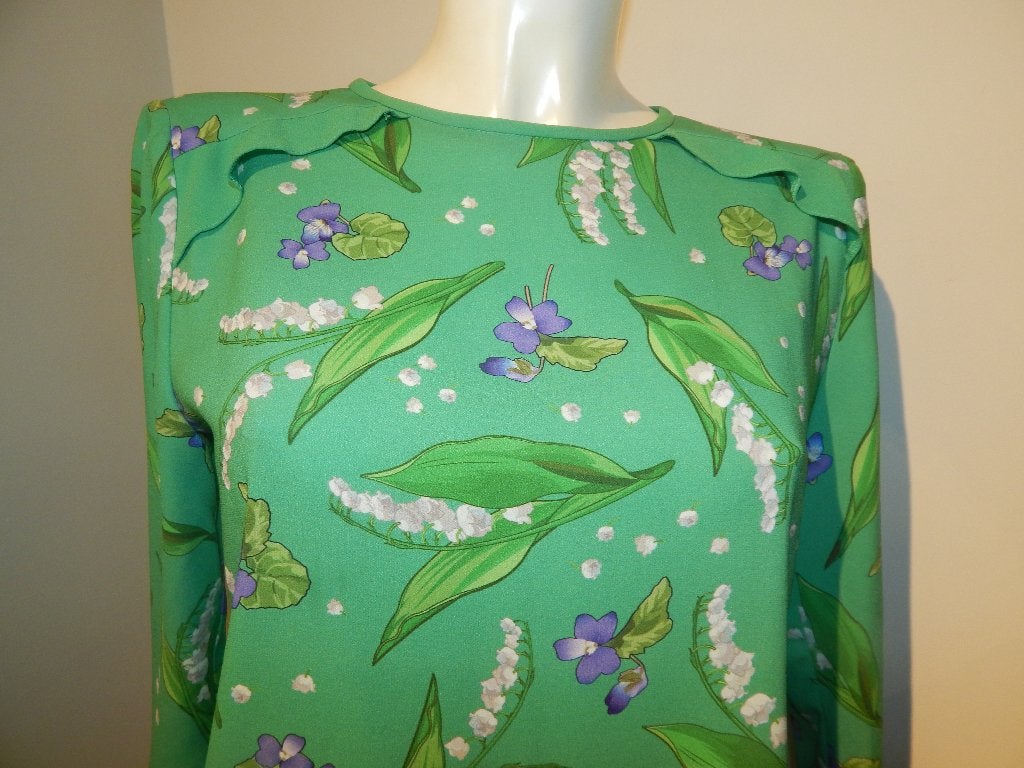 Marccain appeltjes groene top in print uitlopend mouwtje n3, Kleding | Dames, Maat 38/40 (M), Verzenden, Zo goed als nieuw, Lange mouw