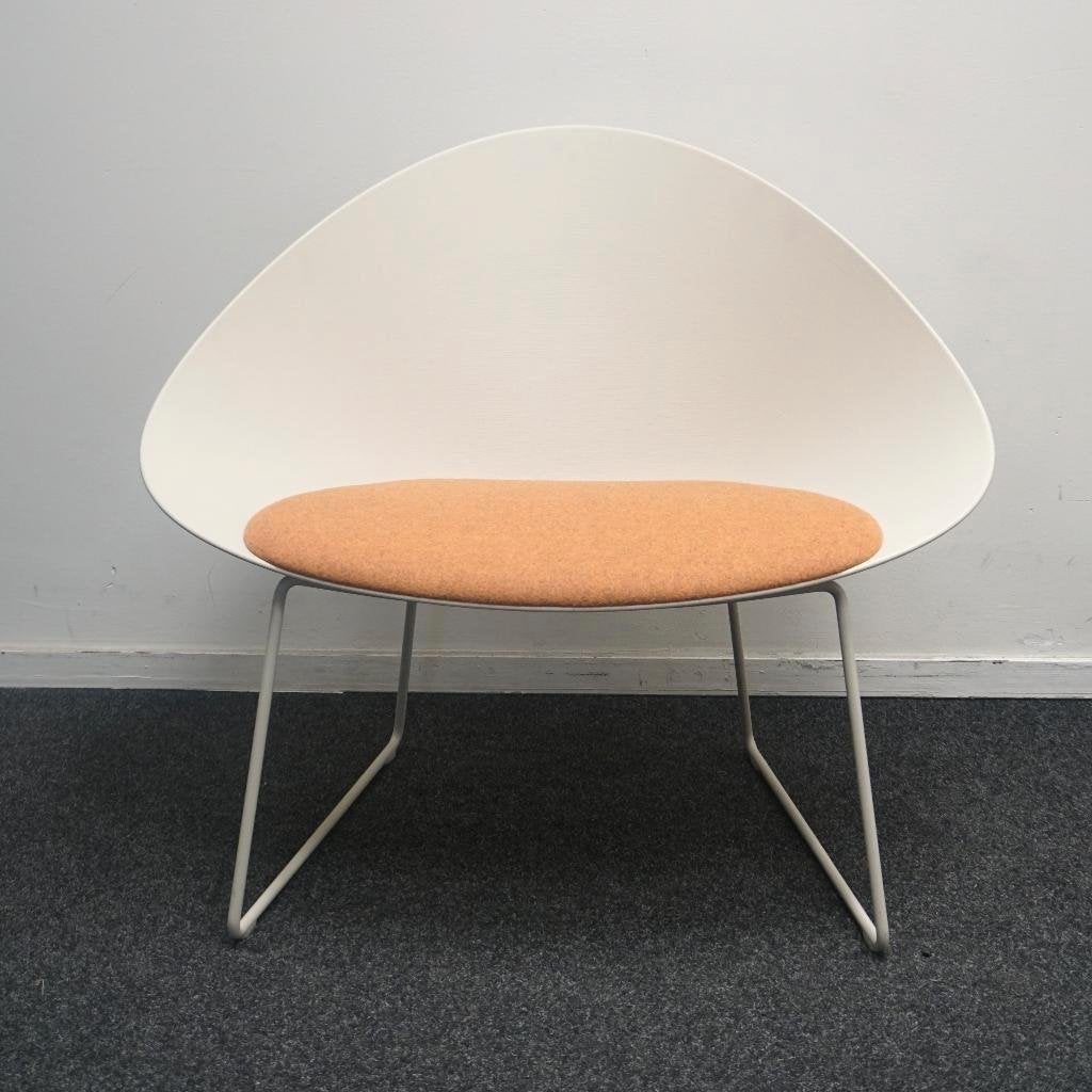 Arper Adell Lounge Chair Design Fauteuils | Beige / Oranje, Gebruikt, -, Minder dan 75 cm, -
