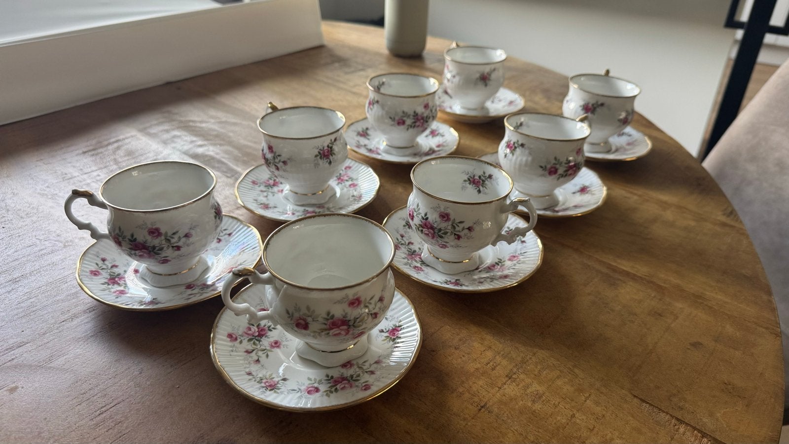 Elisabethan Staffordshire porseleinen kop en schoteltjes, Ophalen of Verzenden