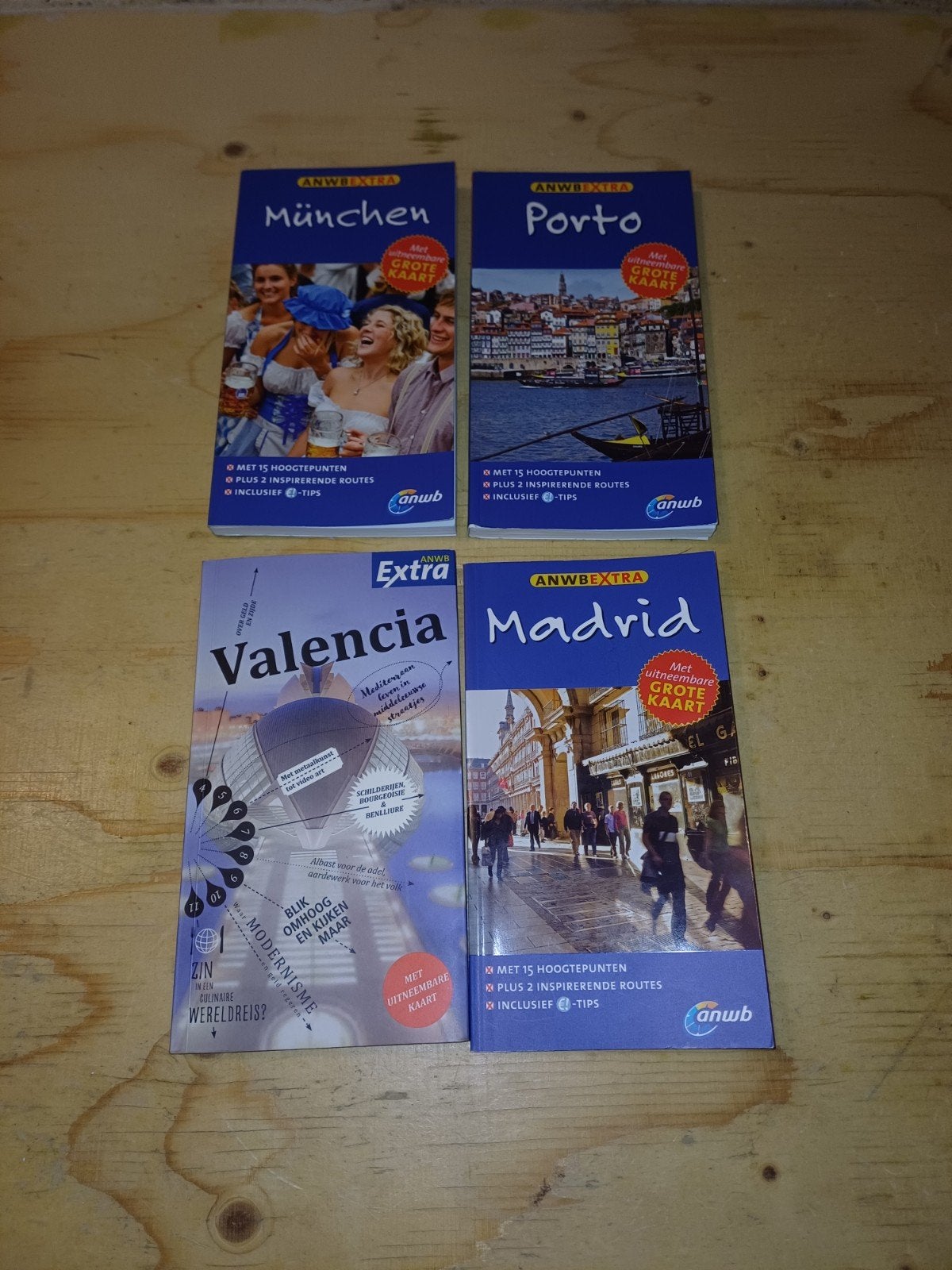 ANWB Extra: Madrid Munchen Porto Valencia (2017), Boeken, Europa, Ophalen of Verzenden, Zo goed als nieuw, Reisgids of -boek