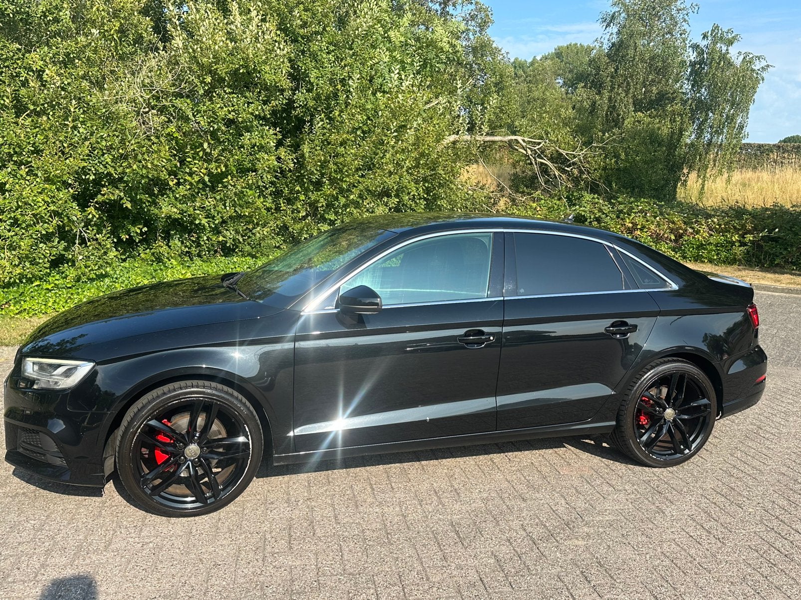 Audi A3 1.5 TFSI COD-Full Option-CarPlay-Virtual Cockpit, Auto's, Stof, Zwart, 4 cilinders, 1210 kg