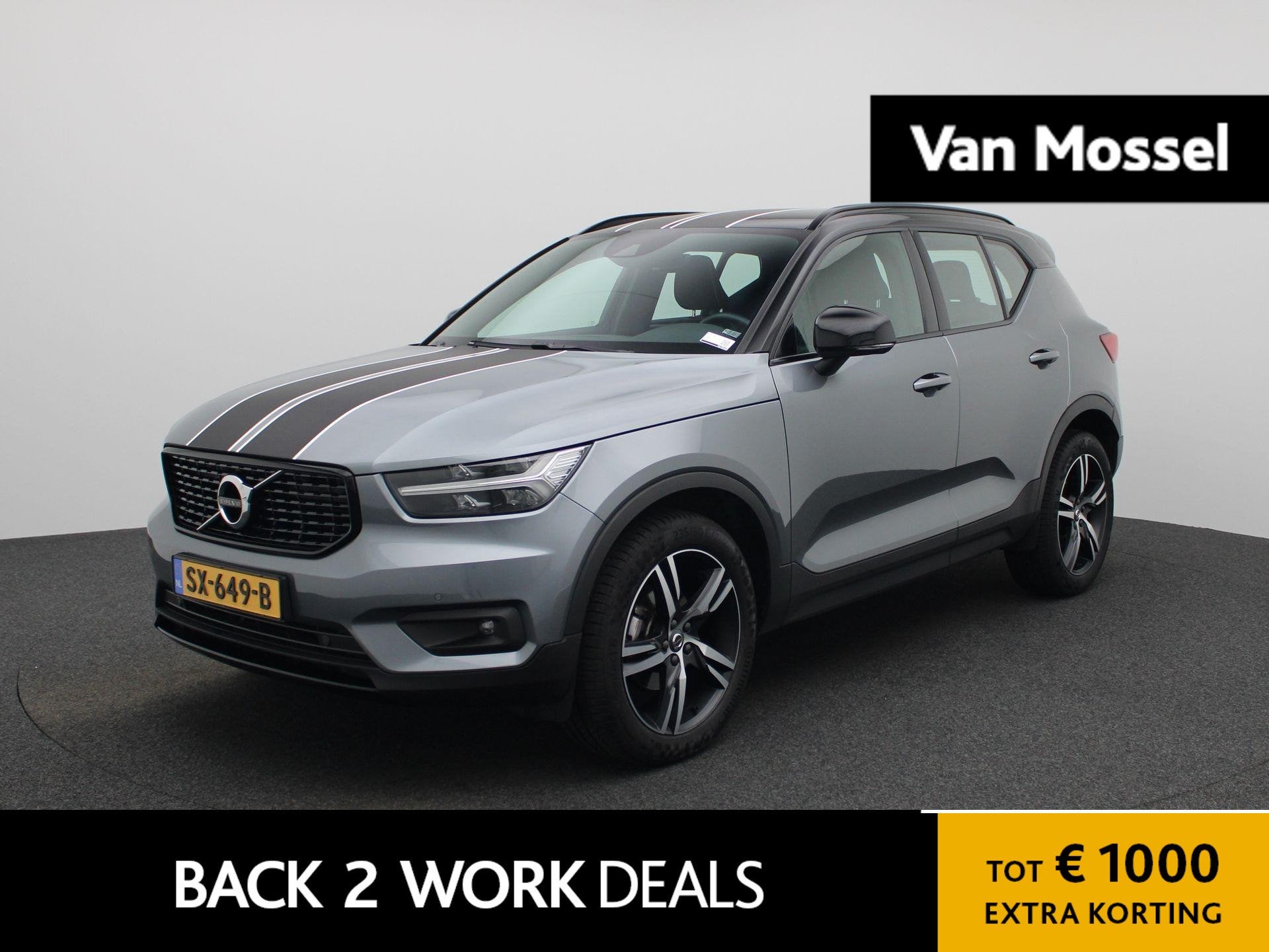 Volvo XC40 1.5 T3 R-Design | Camera | Parkeersensoren | Navi