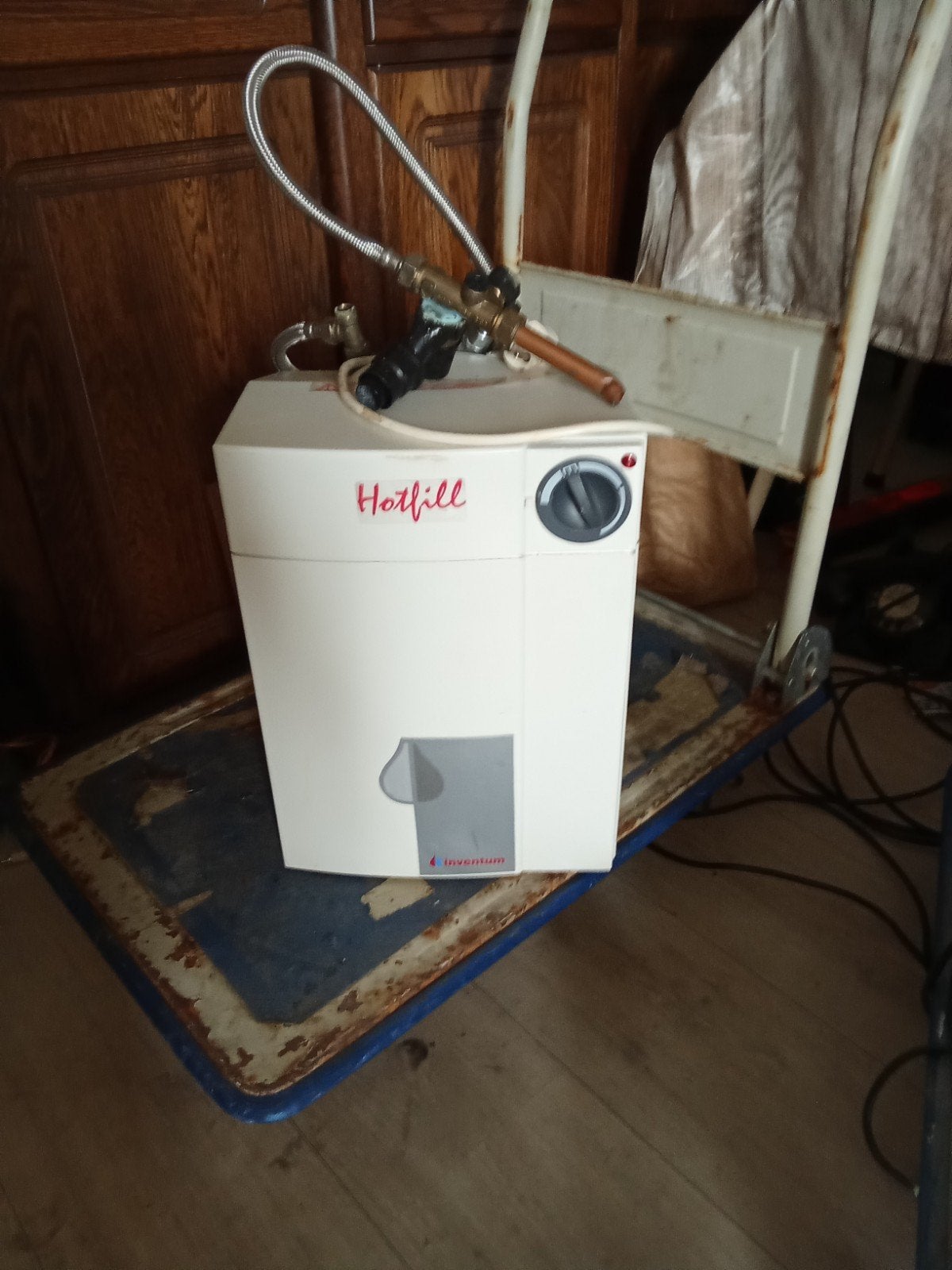 Gijser voor in caravan, Doe-het-zelf en Verbouw, Geisers en Boilers, Minder dan 20 liter, Ophalen of Verzenden, Boiler, Minder dan 3 jaar oud