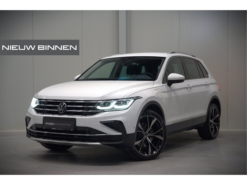 Volkswagen Tiguan 1.4 TSI eHybrid Elegance Business | Stoelv, Auto's, 1716 kg, 4 cilinders, Wit, Hybride Elektrisch/Benzine