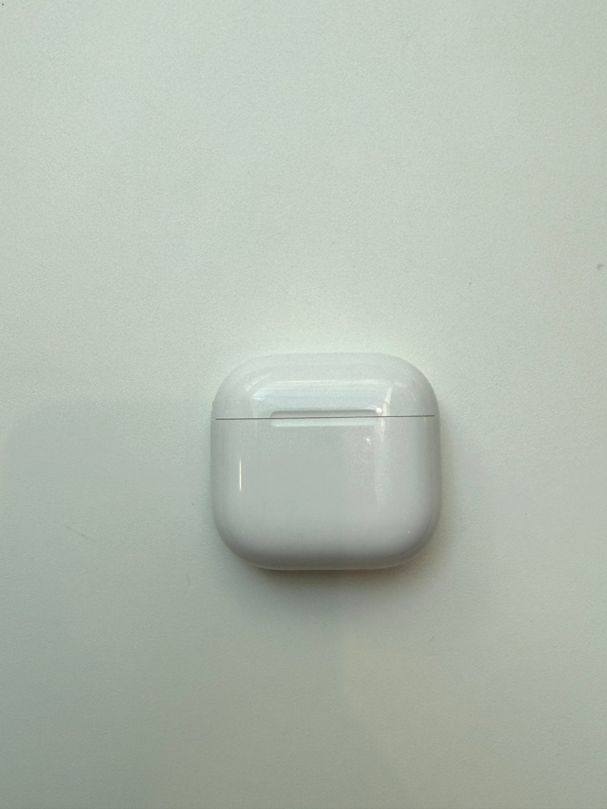 Originele Apple AirPods 4 - Inclusief Apple Factuur