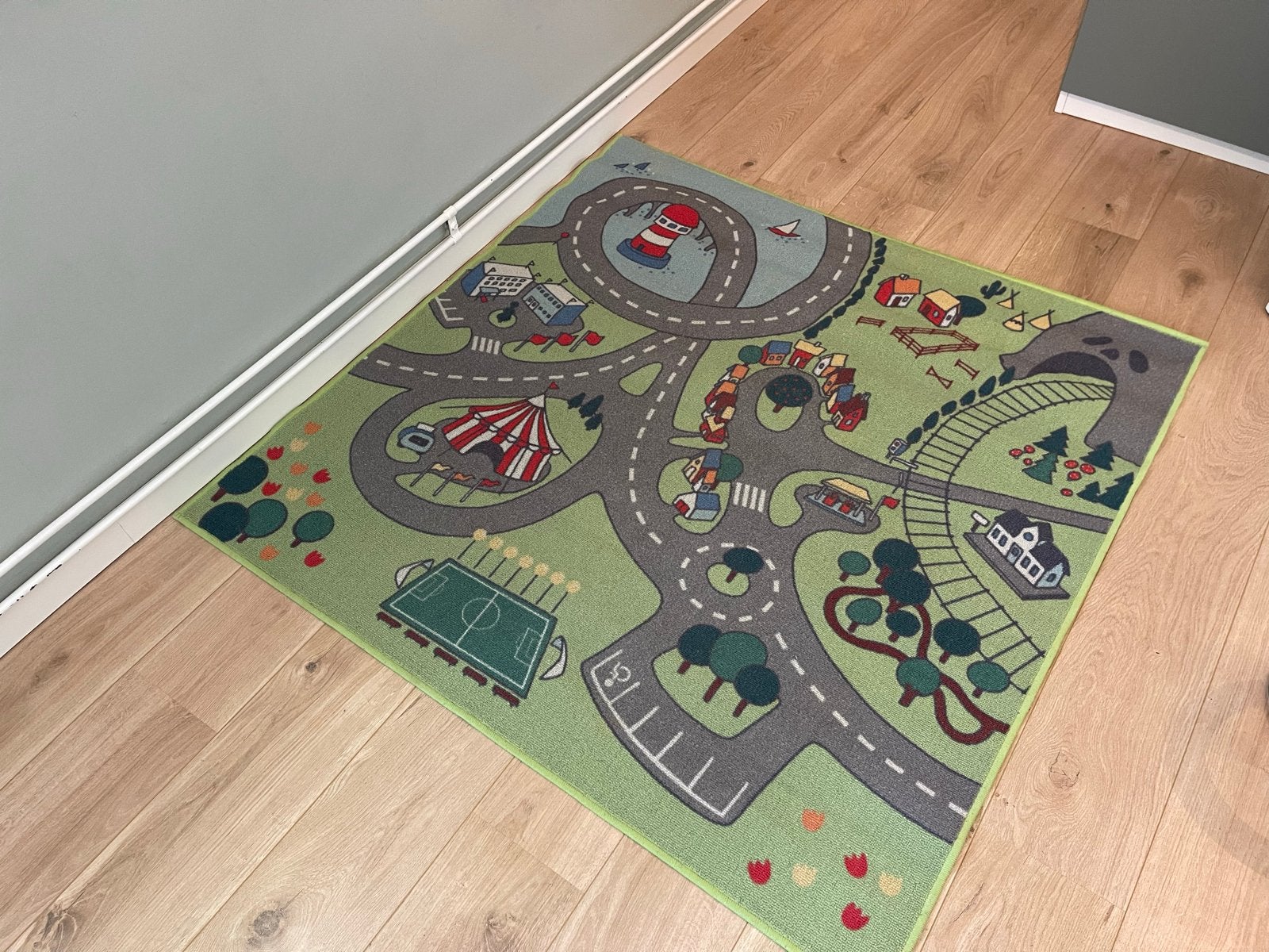 Vloerkleed speelkleed 134x134cm vierkant, Ophalen, Gebruikt