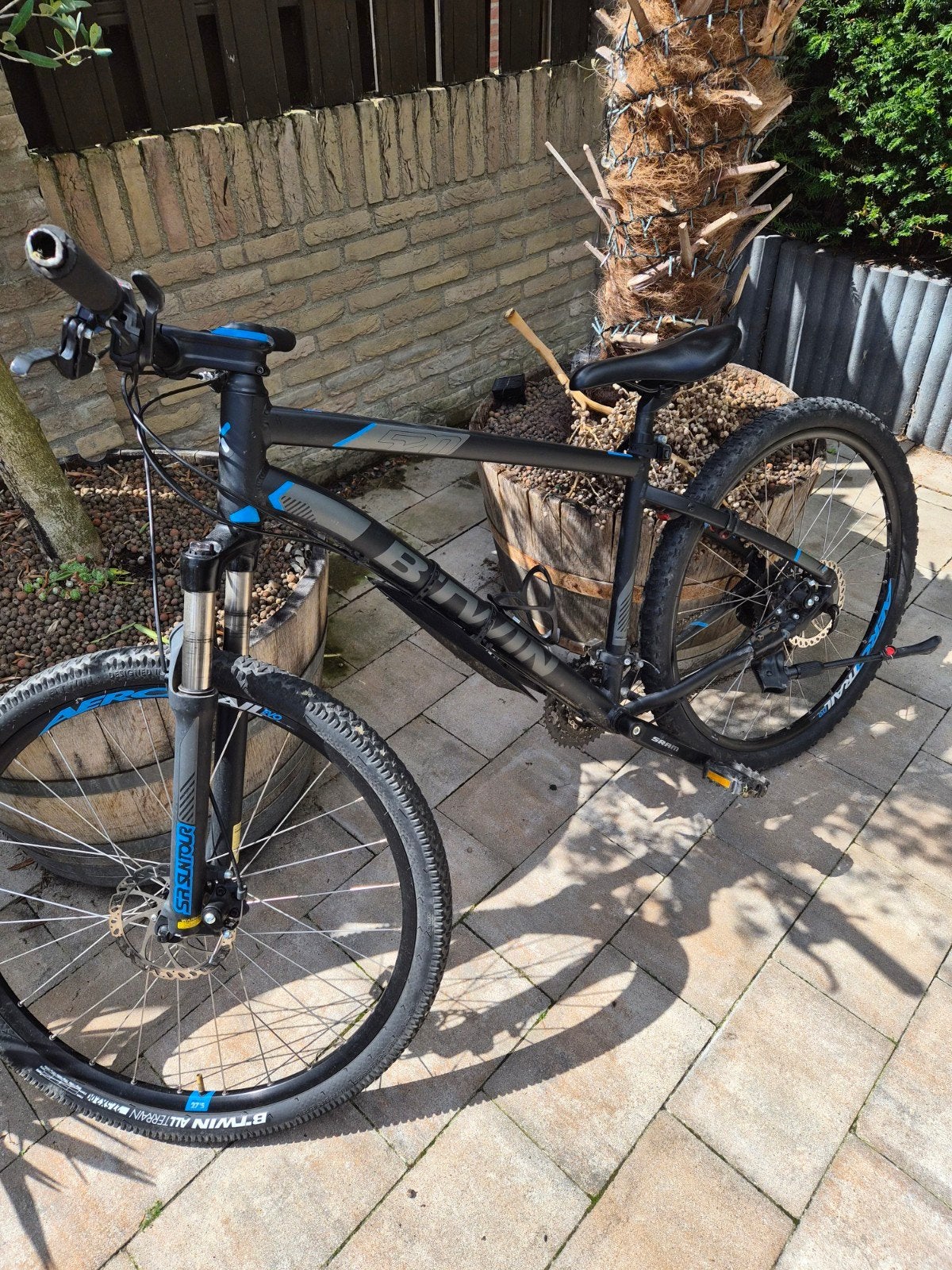 B'Twin Rockrider mountainbike - heeft aandacht nodig, Fietsen en Brommers, Fietsen | Mountainbikes en ATB, Ophalen