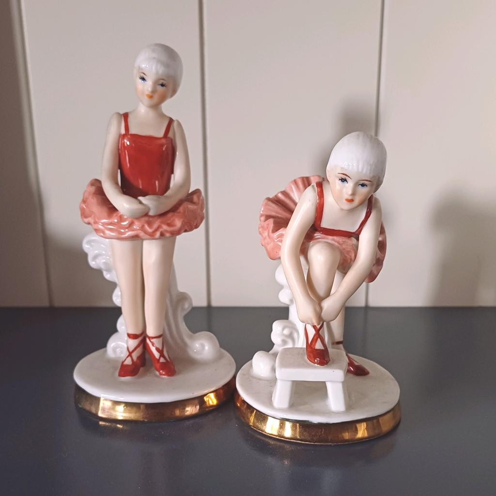 2 Porseleinen balletdanseresjes., Minder dan 20 cm, Ophalen of Verzenden, Overige materialen, Beeld