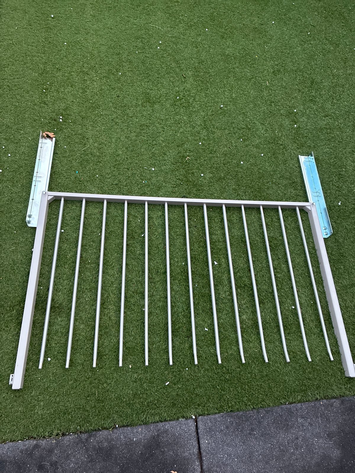 IKEA KOMPLEMENT broek rek - Zo goed als nieuw, Zo goed als nieuw, Minder dan 25 cm, Minder dan 100 cm, Metaal