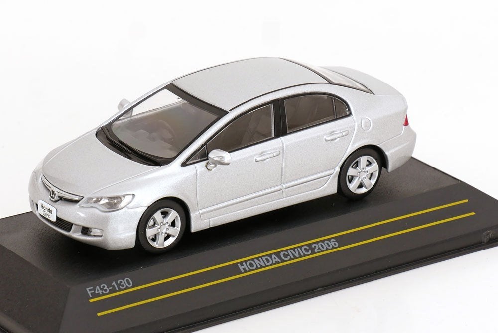 Nissan Primera 2001 Zilver 1-43 First43 Models, Hobby en Vrije tijd, Overige merken, Tschuiten@hotmail.com, Duitsland, Auto