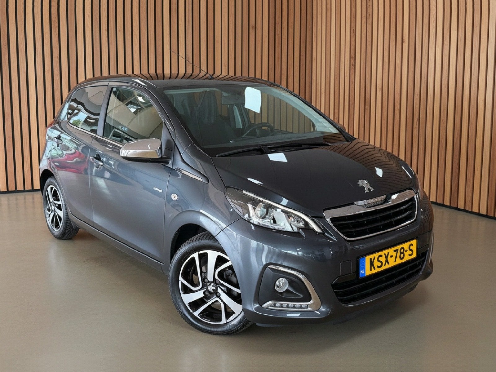 Peugeot 108 1.0 e-VTi Active | Airco | Zeer nette staat, Auto's, Gebruikt, Euro 6, 4 stoelen, 3 cilinders