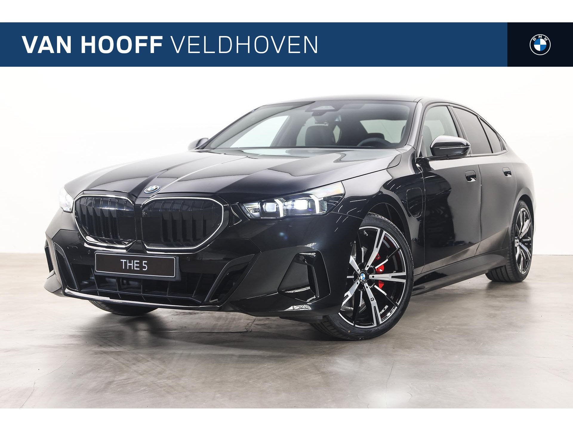 BMW 5 Serie 530e M Sport Automaat / Panoramadak / Bowers & W, Automaat, Achterwielaandrijving, Zwart, Leder