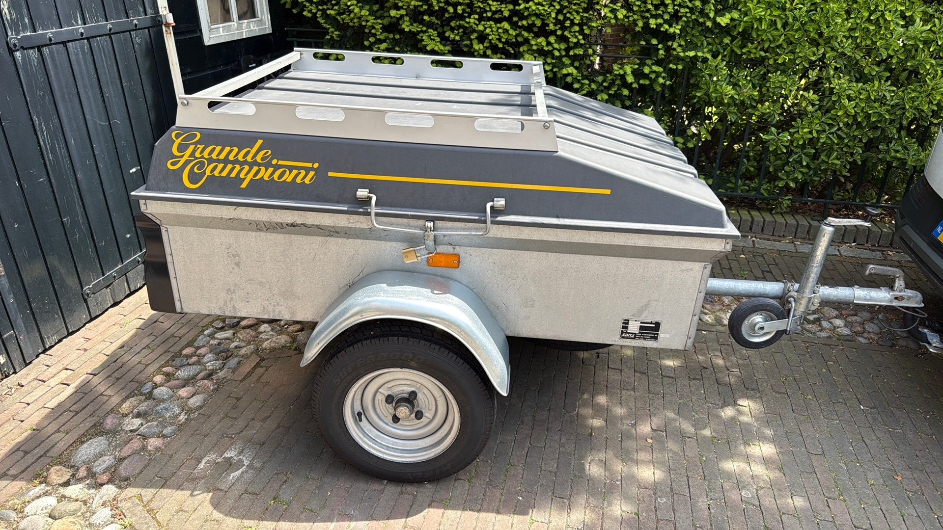 Te huur: Saris Speedy Grande Campioni bagagewagen., Auto diversen, Aanhangers en Bagagewagens, Ophalen of Verzenden, Zo goed als nieuw