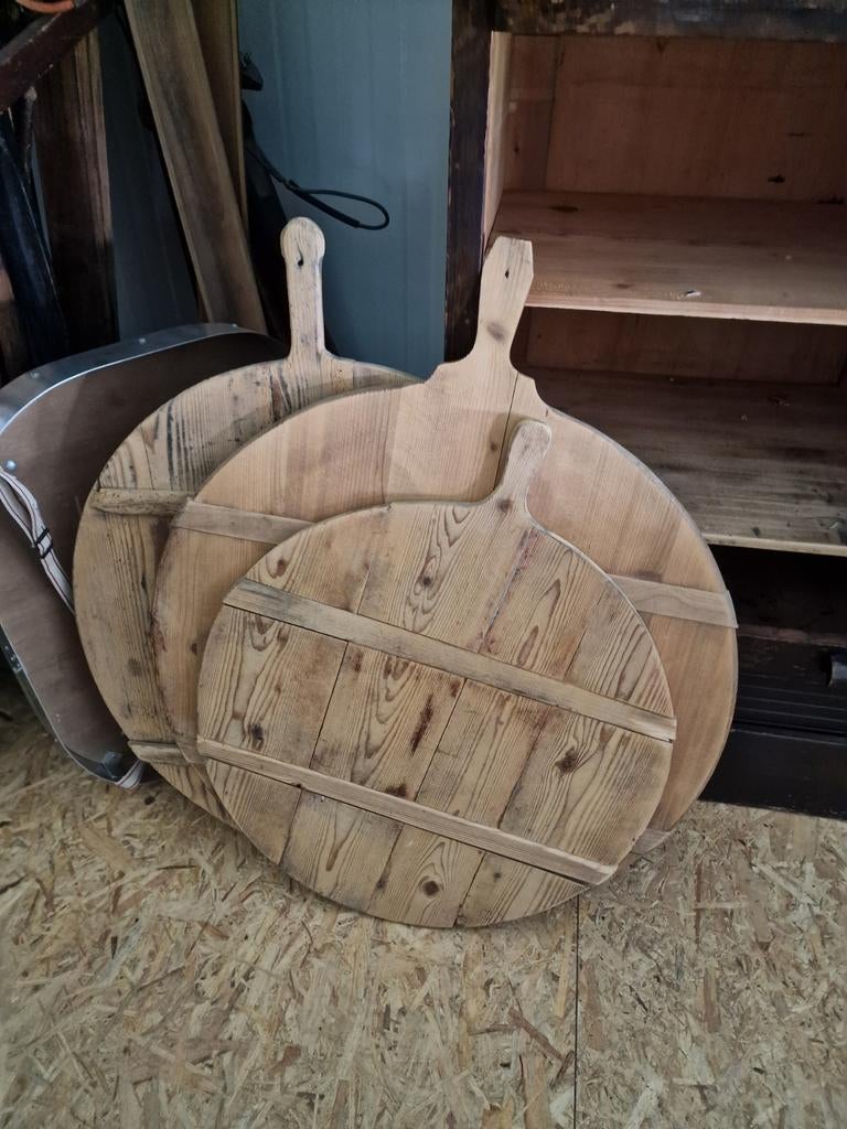 Broodplanken.snijplank, Ophalen
