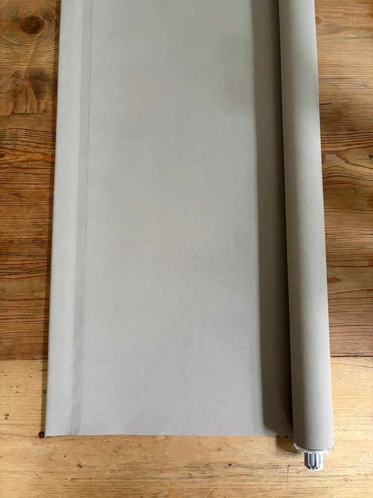 Vrijwel nieuw rolgordijn, taupekleurig, ca. 96 x180 cm, Grijs, Zo goed als nieuw, 150 tot 200 cm, 50 tot 100 cm