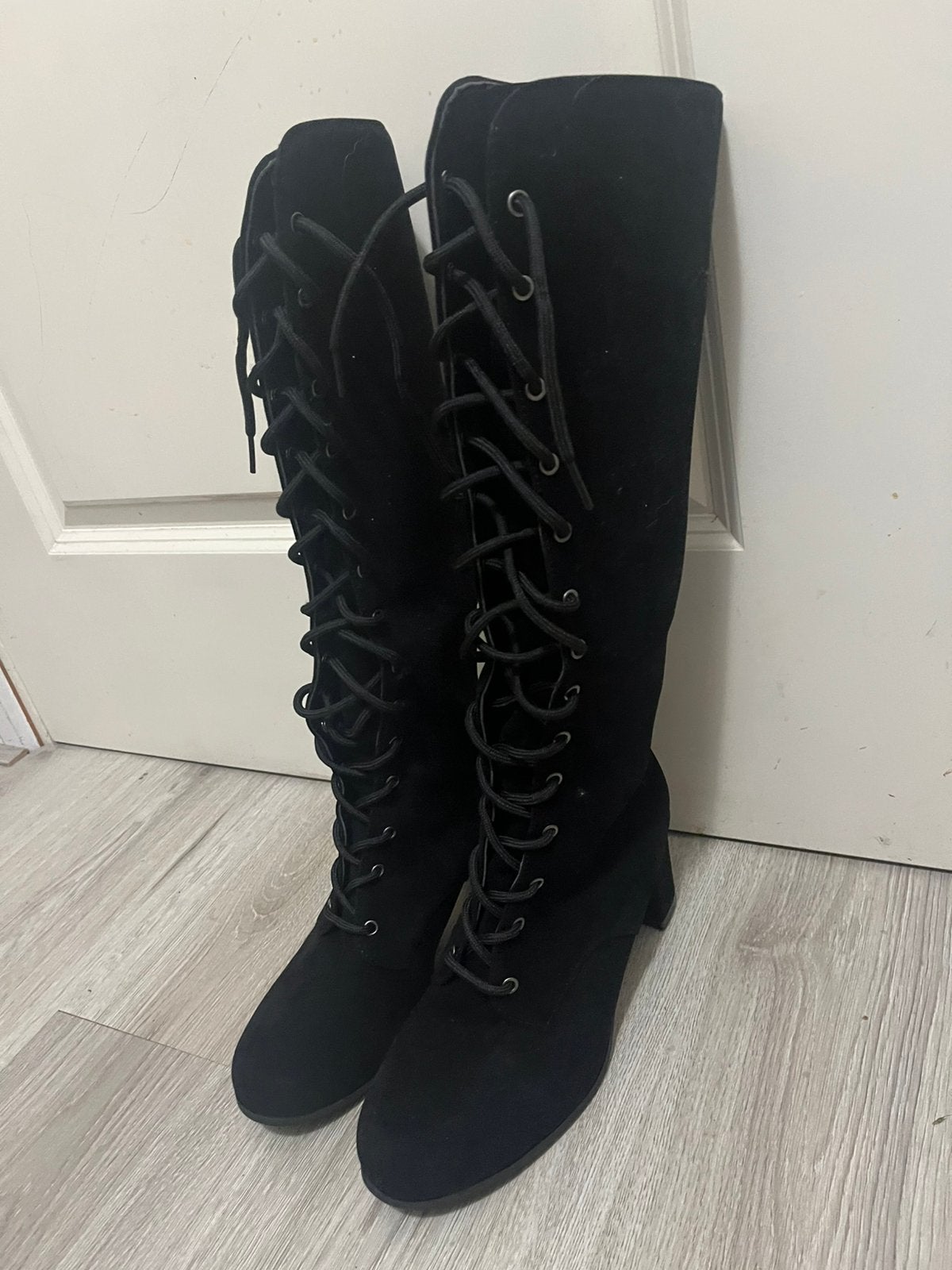 Mooi laarzen te koop!, Ophalen, Hoge laarzen, Zwart, Zo goed als nieuw
