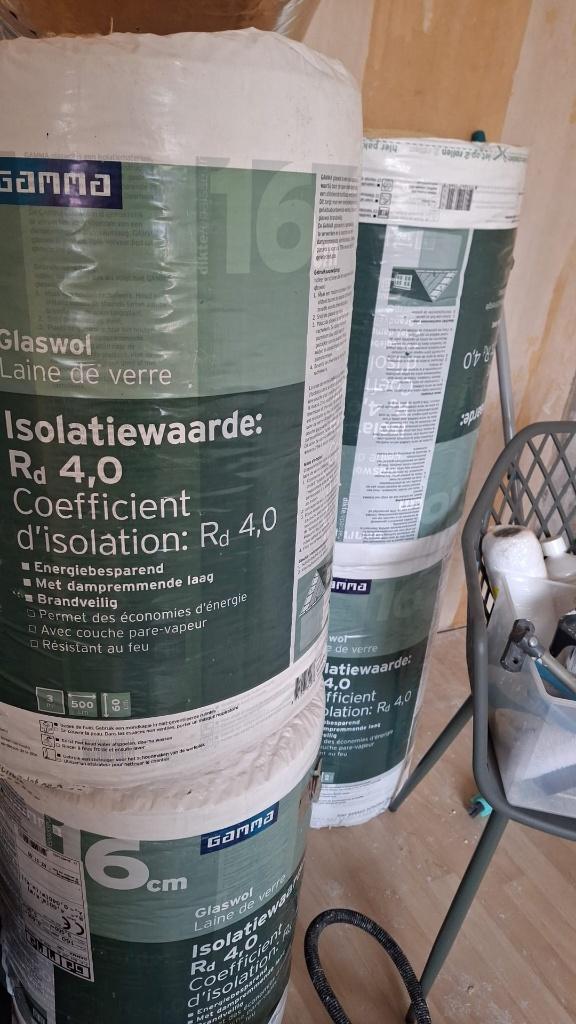 4 rollen isolatiewaarde Rd4,0, 10 tot 15 m², 12 cm of meer, Zo goed als nieuw, Glaswol